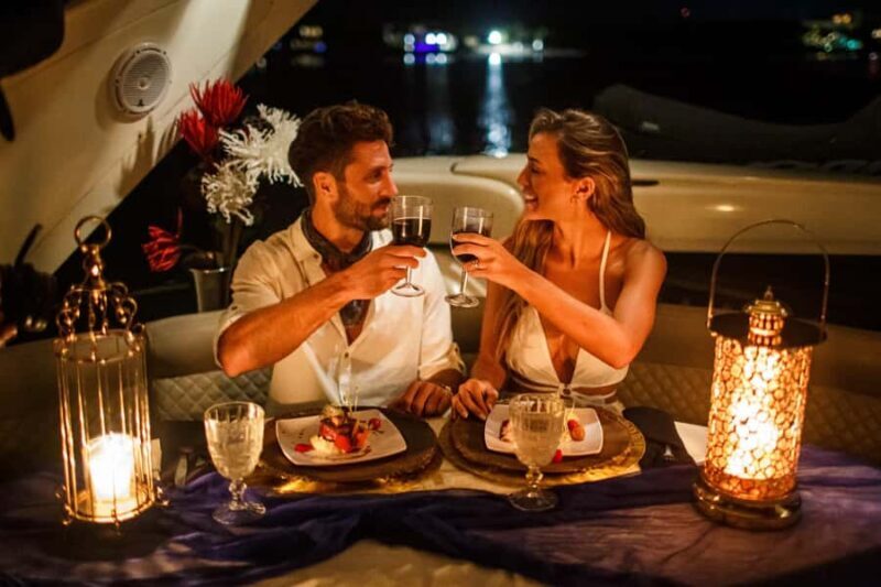 All-Inclusive Romantic Dinner Aboard a Luxurious Yacht - Key Points