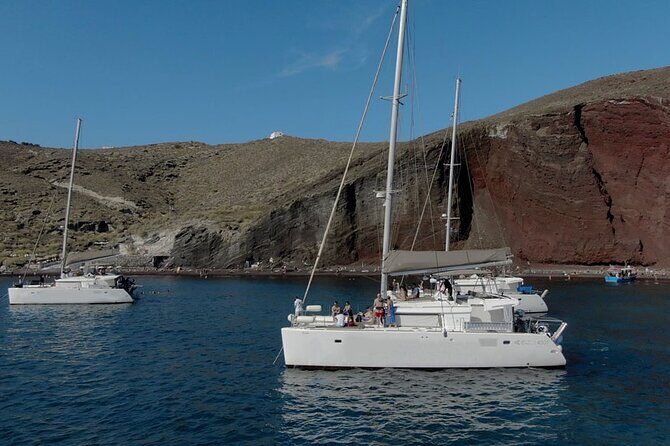 All-Inclusive: Santorini Luxury Sunset Cruise with Greek Meal - A Deep Dive into the Santorini Sunset Cruise: What to Expect
