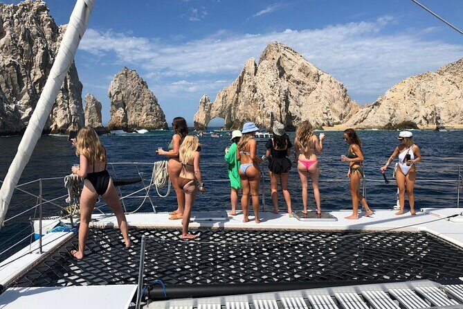 All Inclusive: snorkeling, boat tour, food and drinks! - All Inclusive Cabo San Lucas Boat Tour: Snorkeling, Scenic Views, and Drinks