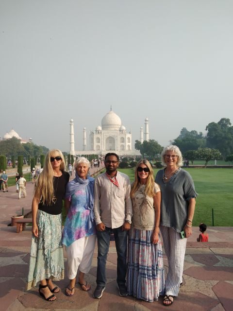 All Inclusive Taj Mahal Day Tour by Fastest Train From Delhi - Real Traveler Insights from Reviews
