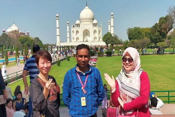 All Inclusive - Taj Mahal, Fort, Baby Taj Tour from Delhi by Car - Experience the Magnificence of the Taj Mahal and More in a Day
