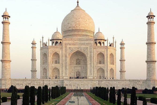 All Inclusive - Taj Mahal, Fort, Baby Taj Tour from Delhi by Car - FAQ