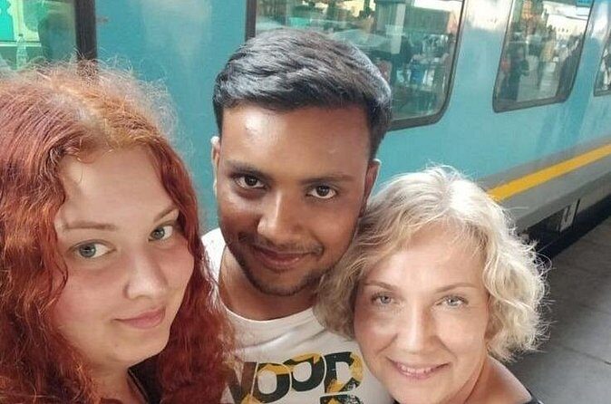 All-Inclusive Taj Mahal Tour by Gatimaan Express from Delhi - Additional Information