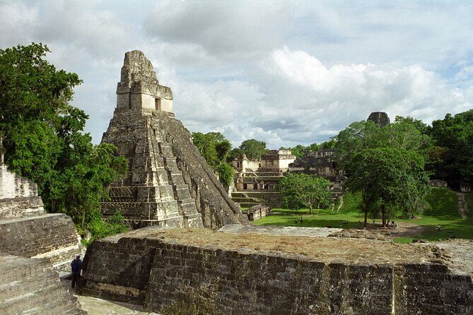 All Inclusive Tikal Tour from Flores and Airport - Exploring the Best of Tikal with an All-Inclusive Tour from Flores