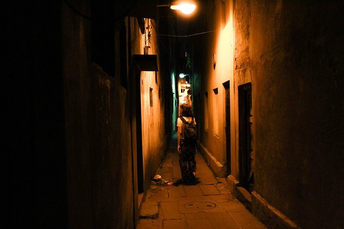 Alleyway Food Tour - Comprehensive Review of the Alleyway Food Tour in Kolkata