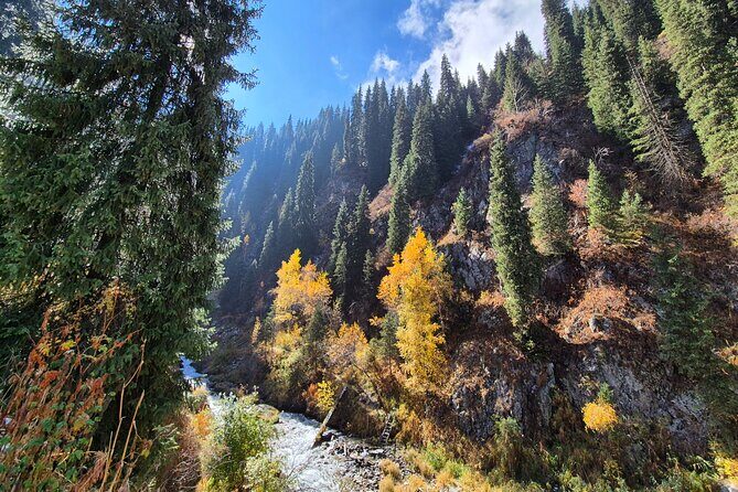 Alma-Arasan & Ayusai Mountain Gorges with Hot Springs Tour - Practical Details & Tips for Your Trip