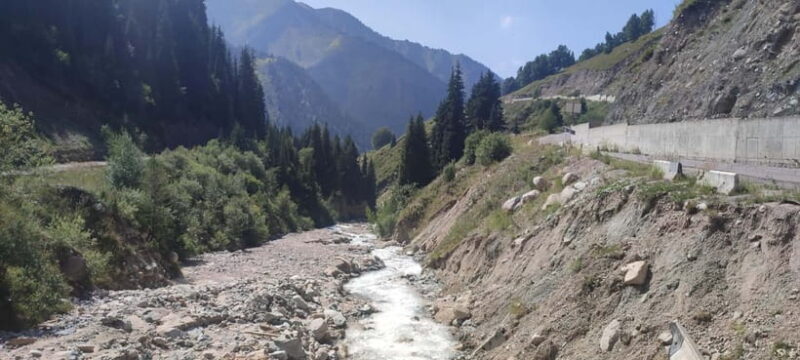 Almaty: Big Almaty Lake Hike and Falconry Show Tour - The Experience: What Travelers Say