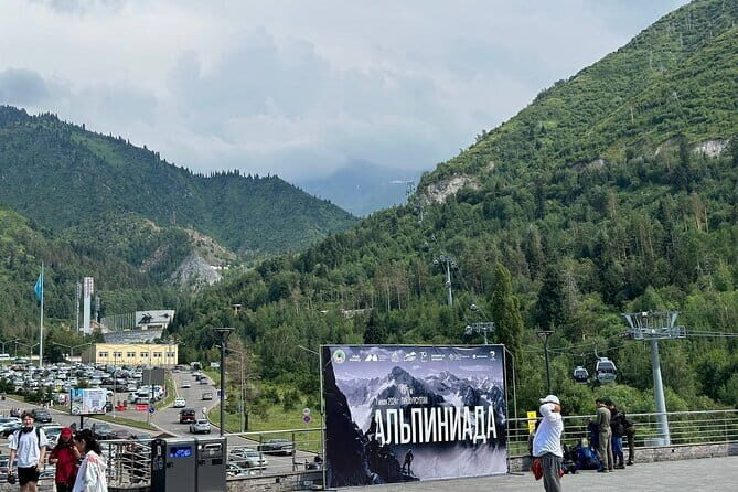 Almaty city tour and Medeu-Shymbulak-Koktobe-Green Bazar - Key Points