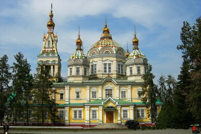 Almaty city tour and Medeu-Shymbulak-Koktobe-Green Bazar - FAQs