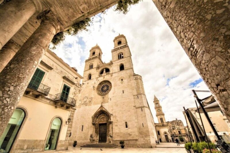 Altamura: Highlights Walking Tour and Tasting - Key Points