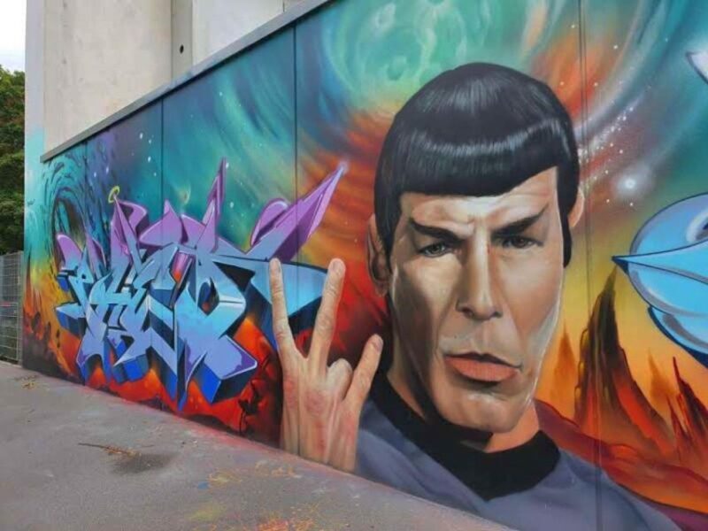 Alternative Berlin / Street art tour - Private group - Comparing Similar Experiences