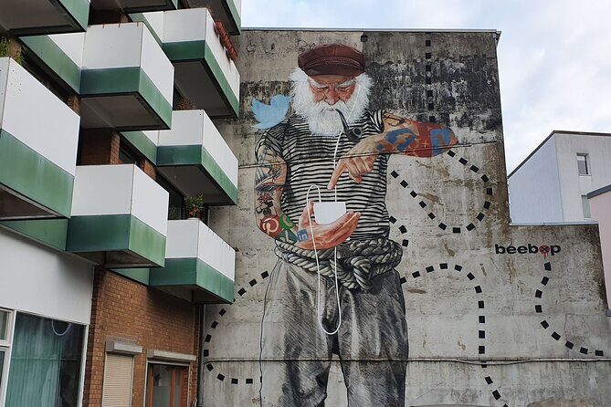 Alternative Hamburg Private Alternative Street Art Tour - Exploring Hamburg’s Street Art Scene