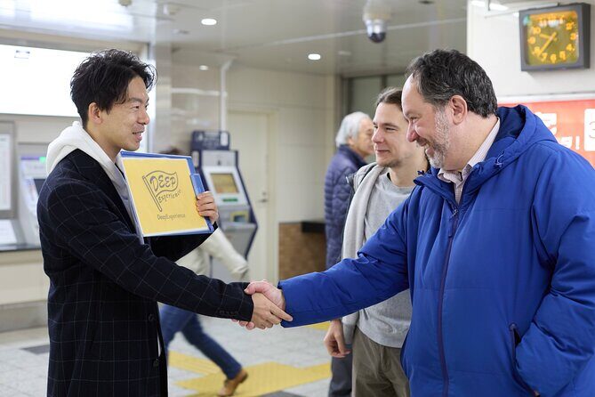 Amagasaki Retro Tour: Showa era-style bar & horse race experience - Key Points