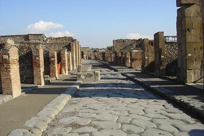 Amalfi Coast and Pompei from Rome: Enjoy a Full-Day Private Tour - Authentic Experiences and What Sets This Tour Apart