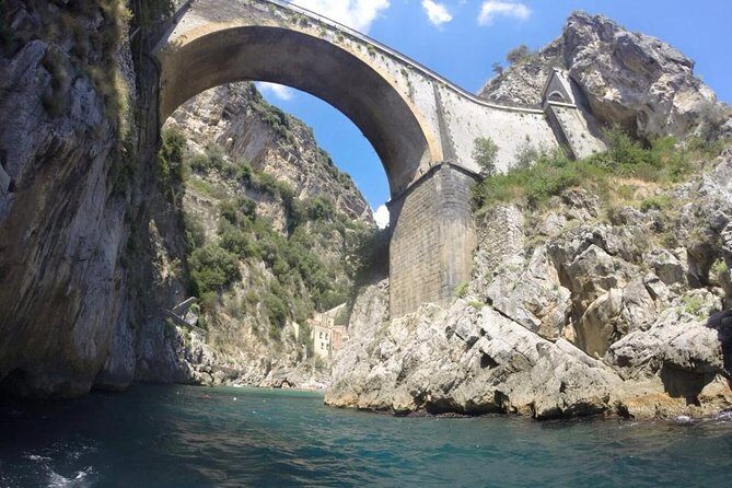 Amalfi Coast Boat tour Small Group - FAQs