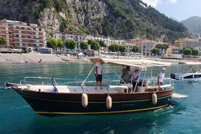 Amalfi coast or Capri private boat tour - A Private Boat Tour of the Amalfi Coast or Capri: What to Expect