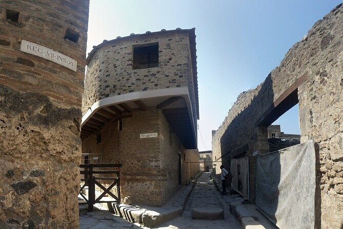 Amalfi Coast: Pompeii Small Group with Skip the Line Tickets - FAQs