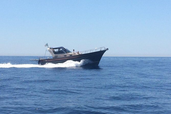 Amalfi Coast PRIVATE boat excursion from Positano - A Closer Look at the Amalfi Coast Private Boat Excursion