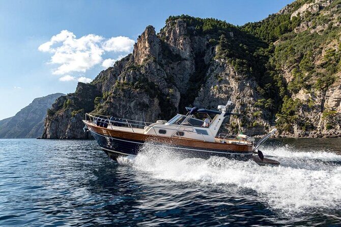Amalfi Coast private boat tour from Sorrento - Apreamare 10 - Who Is This Tour Perfect For?