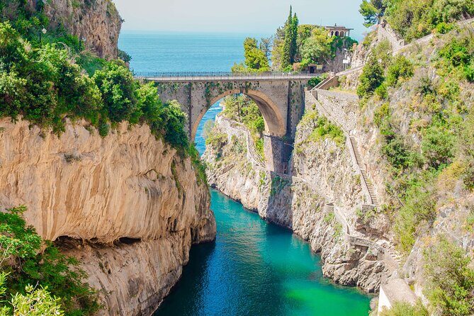 Amalfi Coast: Sunset Boat Tour with Fruit & Drinks | Small Group - An In-Depth Look at the Itinerary