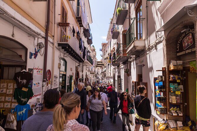 Amalfi, Positano and Ravello: Boat Tour from Naples - Navigating the Sorrento Coast and Highlights from the Water