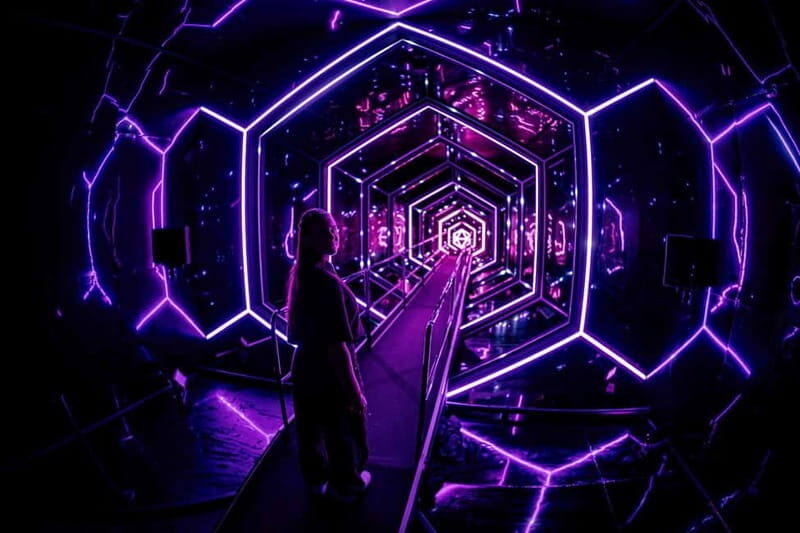 AMAZE Amsterdam: Immersive Audiovisual Experience - Who Will Love AMAZE?