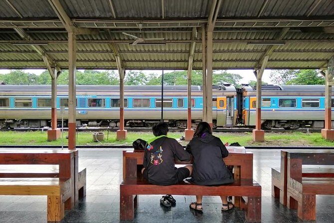 Amazing 1 day Private Tour to visit Lampang Province by train - Who Should Consider This Tour?