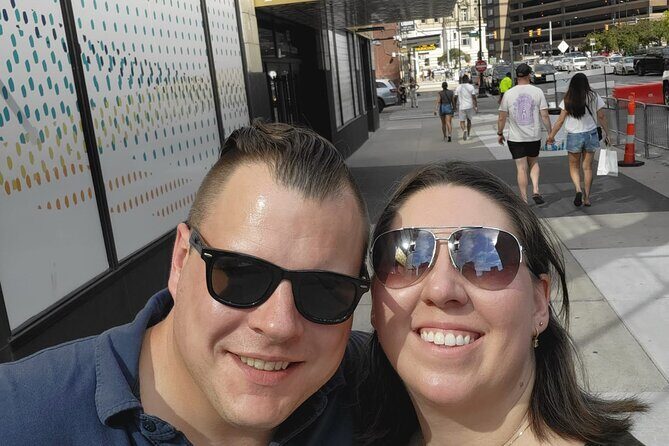 Amazing Arlington (TX) Scavenger Hunt - Exploring Arlington, TX, in a Whole New Way