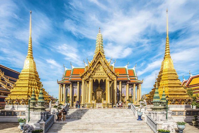 Amazing Bangkok Tour with Grand Palace, Emerald Buddha & Wat Arun - A Deep Dive into the Experience