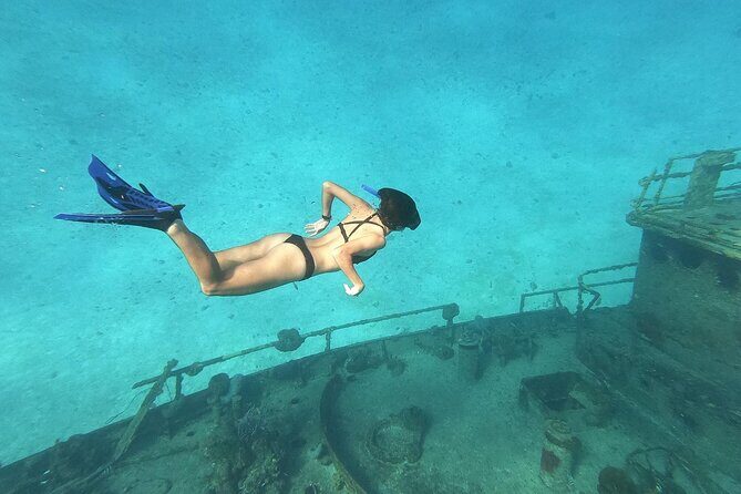 Amazing Clear Boat Adventure and Unlimited Beach Break with Lunch - A Detailed Review of Your Cozumel Day on the Water and Beach