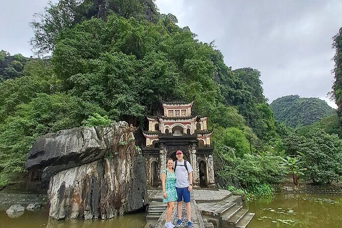 Amazing Ninh Binh Day Tour: Mua Cave - Tam Coc - Hoa Lu - FAQs
