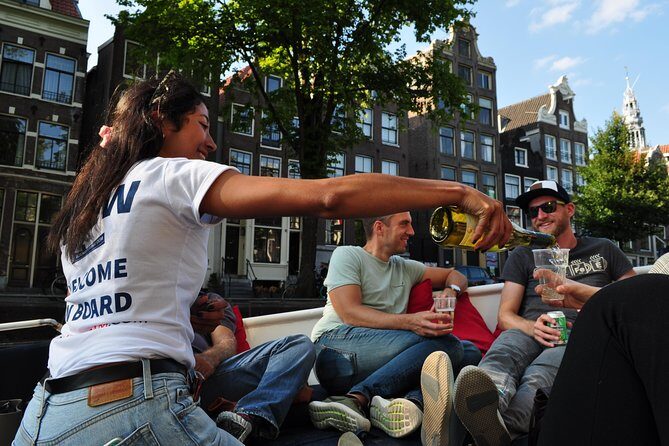 Amazing Open Boat Amsterdam Canal Cruise With Two Drinks Incl. - FAQ