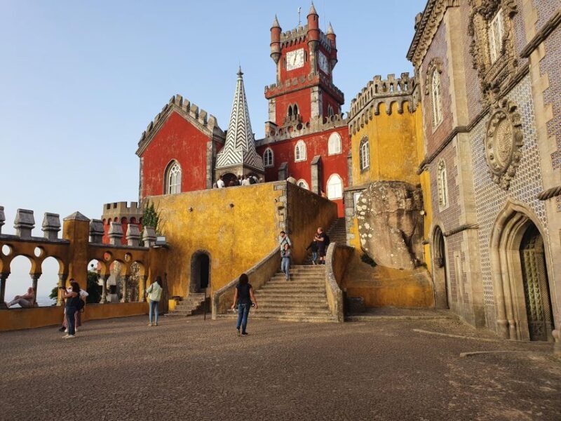 Amazing Private Tour to Sintra and Cascais From Lisbon - Who Is This Tour Best For?