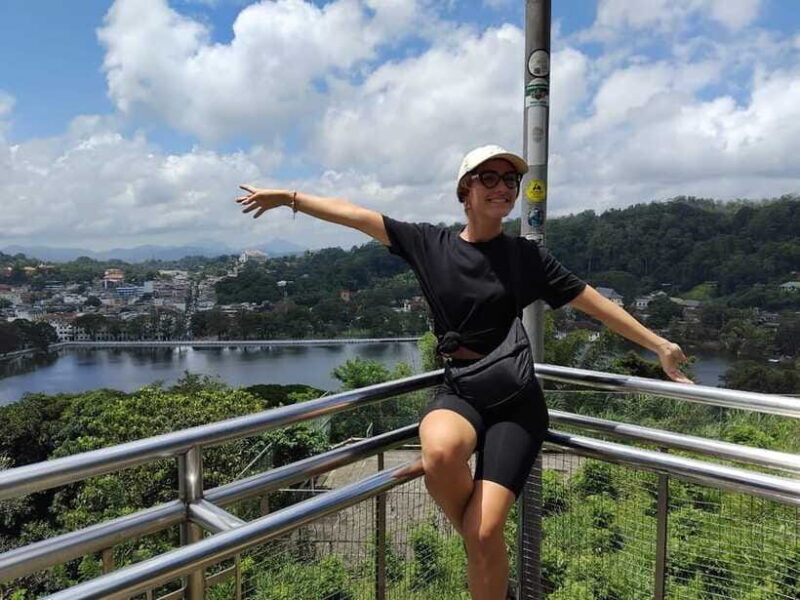 Amazing Sri Lanka 5 - Days tour transport, guide, hotels - Day 5: Tea Fields, Waterfalls, or Scenic Train Ride