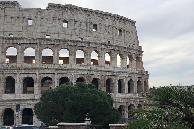Amazing Sunrise private tour of Rome (2hrs) - Fontana di Trevi: The Iconic Fountain in Peace