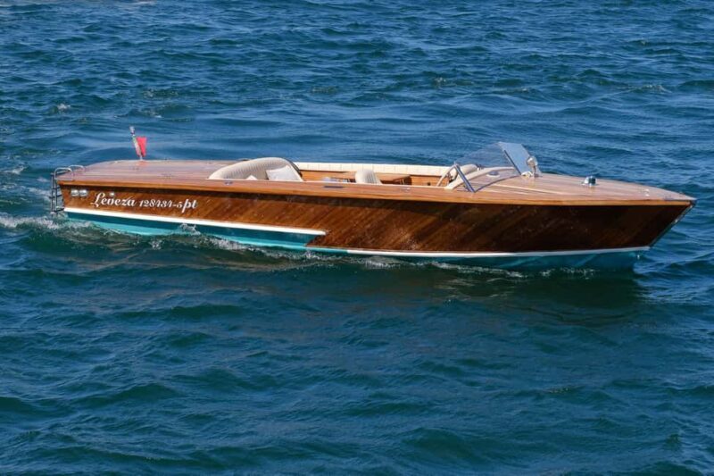Amazing Tour on Classic Venetian Boat With Drinks - How the Price Reflects the Value