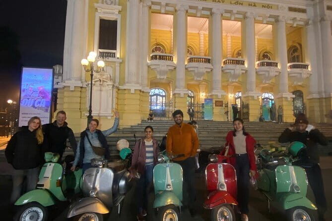 Amazing Vespa Night Tour For Food Lover - Who is This Tour Best For?