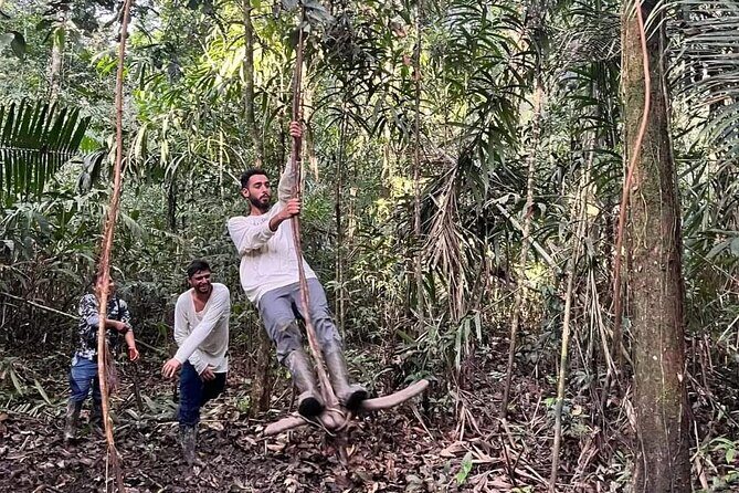 amazon adventure 4 days 3 nights - Day 3: Otter and River Wolf Search, Nocturnal Insects