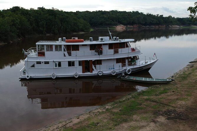 Amazon River Excursion - Orchid Package - 3 days / 2 Nights - Experience the Amazon River with the Orchid Package — 3 Days of Natural Beauty and Cultural Encounters
