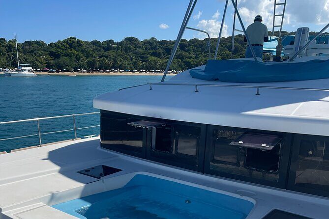 Amber Cove & Taino Bay: Private Catamaran with Jacuzzi and Lunch - A Deep Dive into the Experience