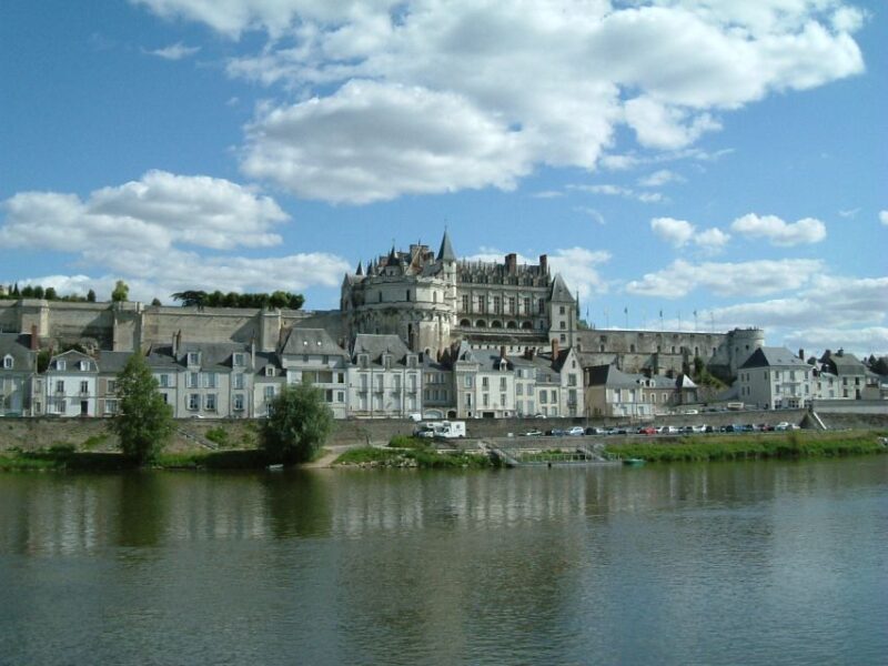 Amboise: Private Guided Tour of the Castle with Entry Ticket - Final Thoughts