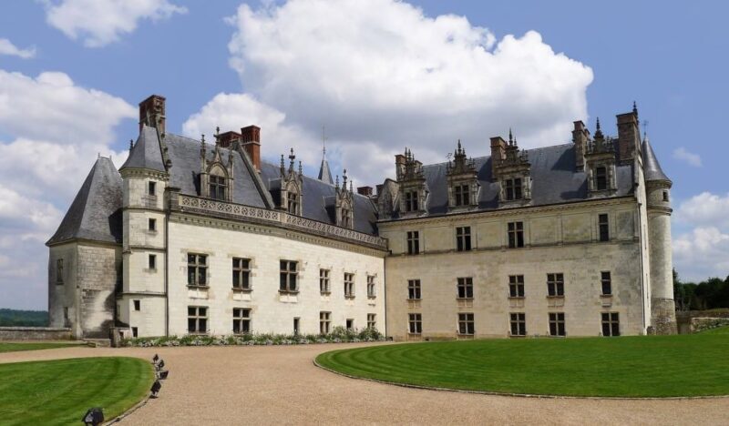 Amboise: Private Guided Tour of the Castle with Entry Ticket - FAQ