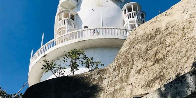 Ambuluwawa Tower & Pinnawala & Kandy Day Tour From Colombo - FAQ