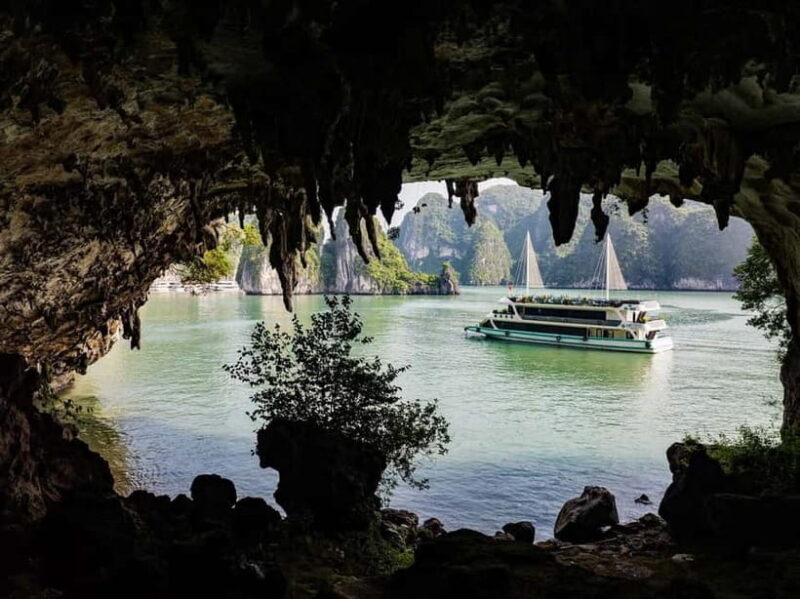 Amethyst - Halong Bay Luxury 1 Day with 5 star Cruise - Key Points
