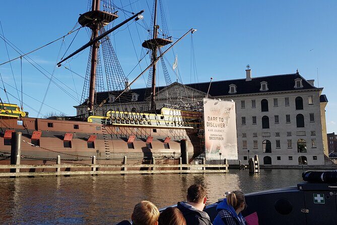 Amsterdam 1-Hour Canal Cruise With Live Guide - Final Thoughts: Who Should Consider This Tour?