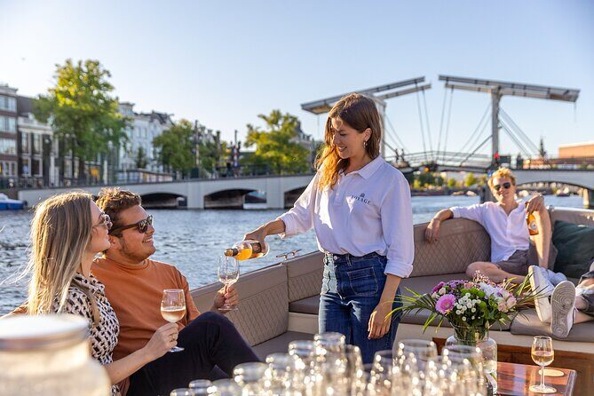 Amsterdam: 2-Hour Canal Cruise incl. Drinks & Dutch Snacks - Detailed Itinerary Breakdown