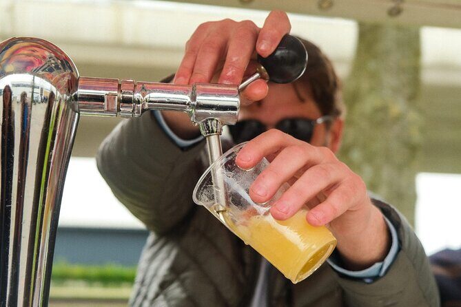 Amsterdam Beer Bike Blast Private Tour - With Beer On Tap - Detailed Review of the Amsterdam Beer Bike Blast Private Tour