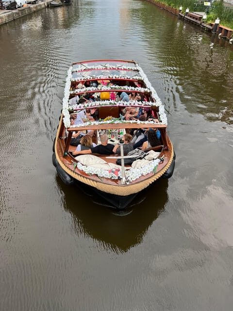 Amsterdam: Boat Tour with Optional Unlimited Drinks - Practical Tips for Your Cruise