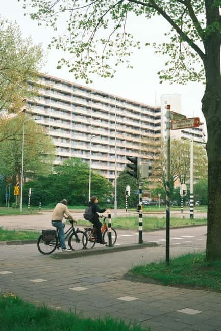 Amsterdam: Breakfast & True Amsterdam Experience Tour - Why This Tour Is Worth It