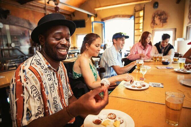 Amsterdam Canal Cruise and local Food Tour - Who Should Consider This Tour?